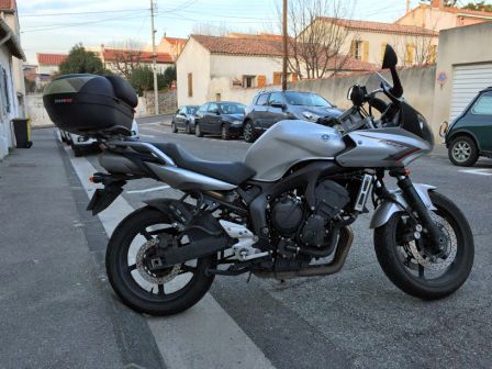 YAMAHA FAZER S2 600 à vendre par particulier à Marseille